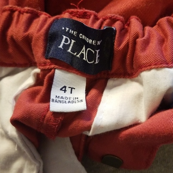 Red pants - Picture 2 of 2